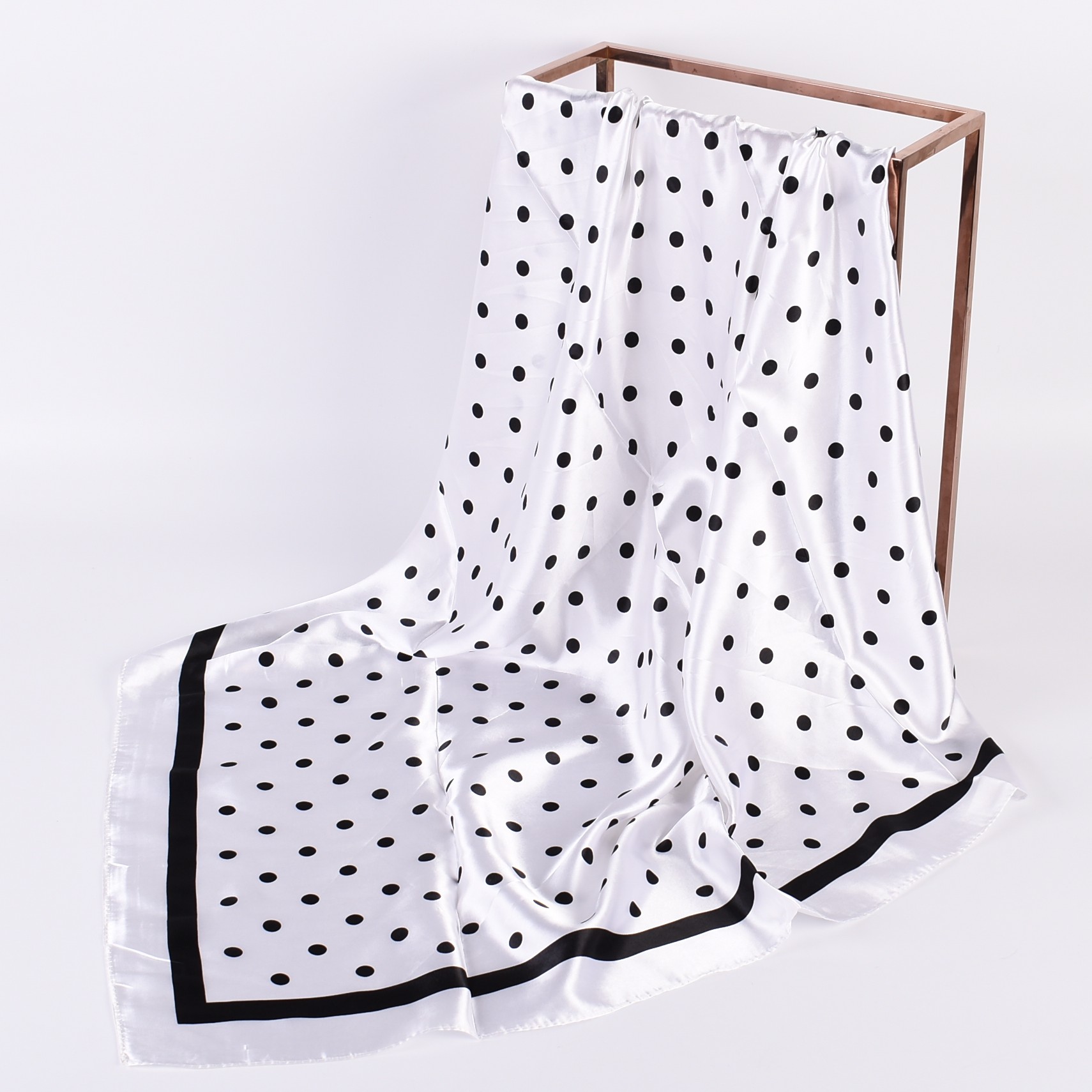 Scarf Silk Square - Sommer neuer modischer Temperament Wavelet Dot