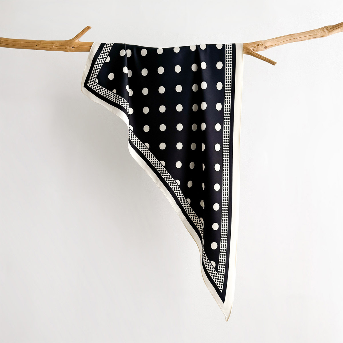 Trendiges Bandana 100% Maulbee – Ascot Neck Scarf Bewertung und Preis
