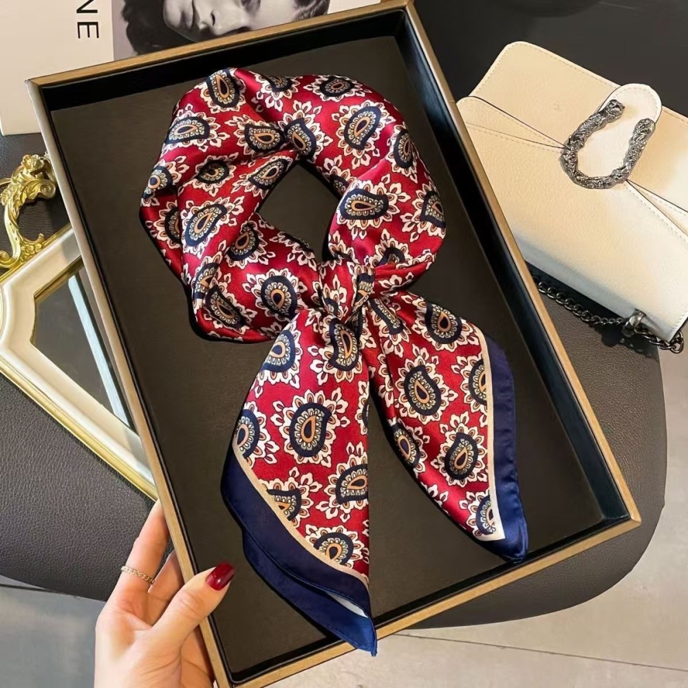Stilvoller Herren-Halstuch im  – Handkerchief Cotton Men Bewertung und Preis