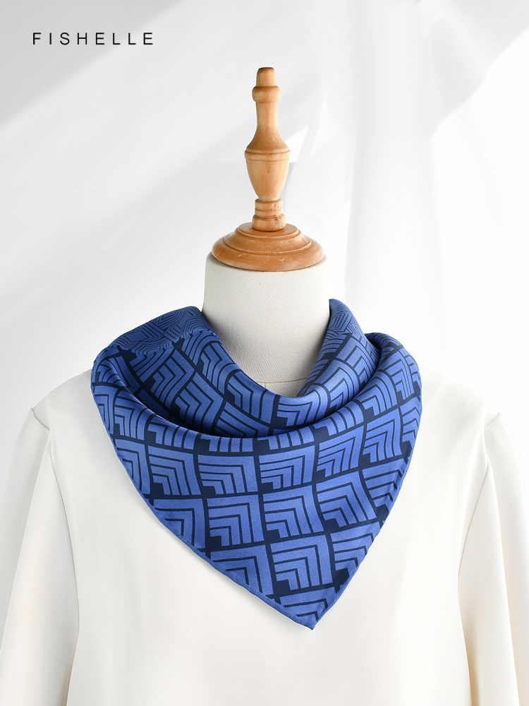 Chinesische klassische blau we – Ascot Neck Scarf Bewertung und Preis
