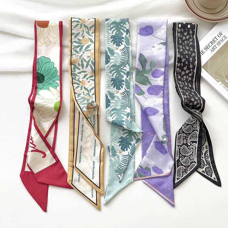 Neue Luxus Marke Modell Kleine – Ascot Neck Scarf Bewertung und Preis