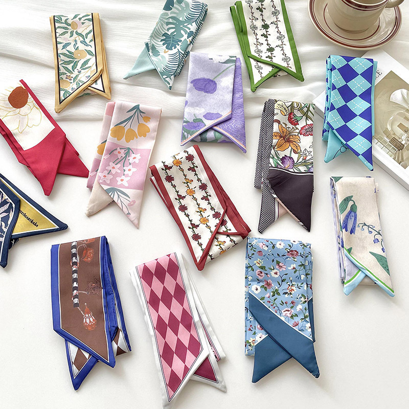 Neue Luxus Marke Modell Kleine – Ascot Neck Scarf Bewertung und Preis